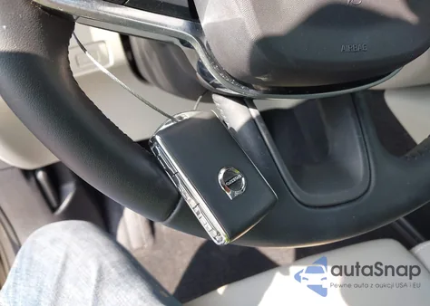 2021 Volvo Xc40 T5 Inscription from USA, damaged, VIN YV4162UL8M2426559